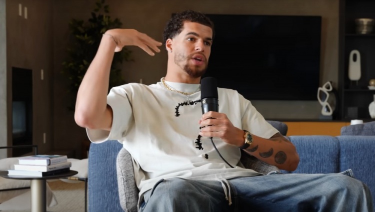 小波特：我最近弄播客效果还不错 也不指望所有人都喜欢我的言论